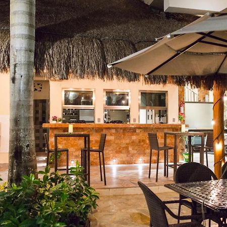 Alamos Inn Hotel Con Jacuzzi Y Piscina Cancún Exterior foto