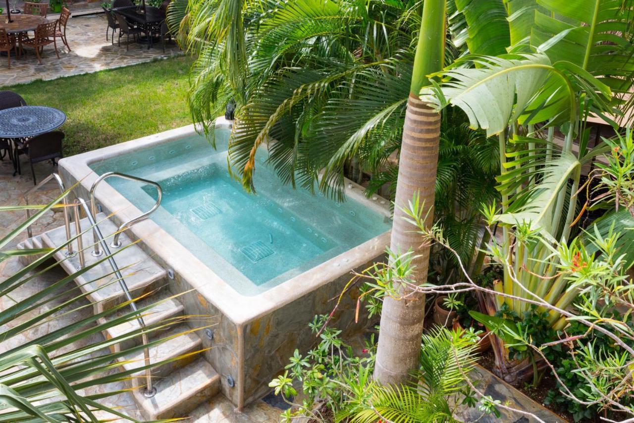 Alamos Inn Hotel Con Jacuzzi Y Piscina Cancún Exterior foto